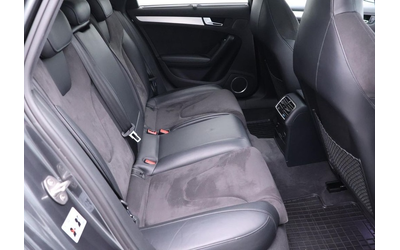 Audi RS4 RS4 4.2FSI Quattro - автомобили, коли, обяви за нови и употребявани 11