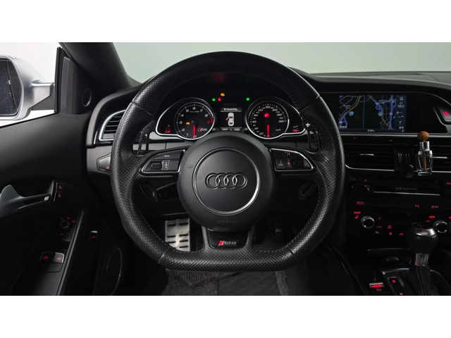 Audi Rs5 4.2 FSI quattro - автомобили, коли, обяви за нови и употребявани 8