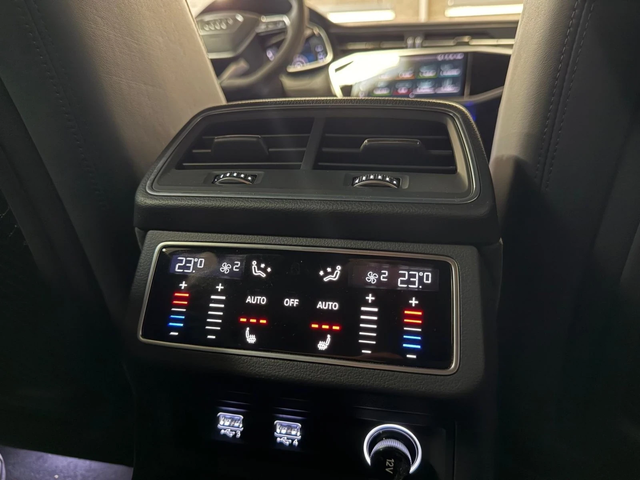 Audi Rs6 ОЧАКВАН ВНОС Audi RS6 Avant* 800HP* CERAMIC - автомобили, коли, обяви за нови и употребявани 11