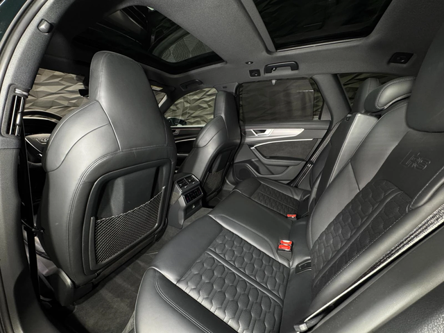 Audi Rs6 Avant Quattro* 360* Ceramic Brakes* Matrix* Обдухв - автомобили, коли, обяви за нови и употребявани 7