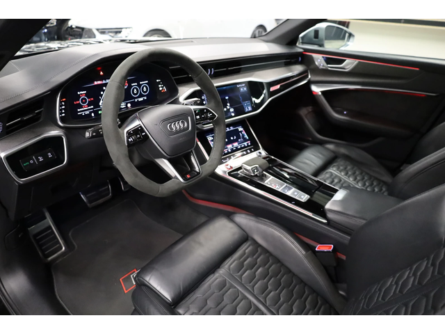 Audi Rs6 CARBON* CERAMIC BRAKE* B&O* PANO* 360* - автомобили, коли, обяви за нови и употребявани 9