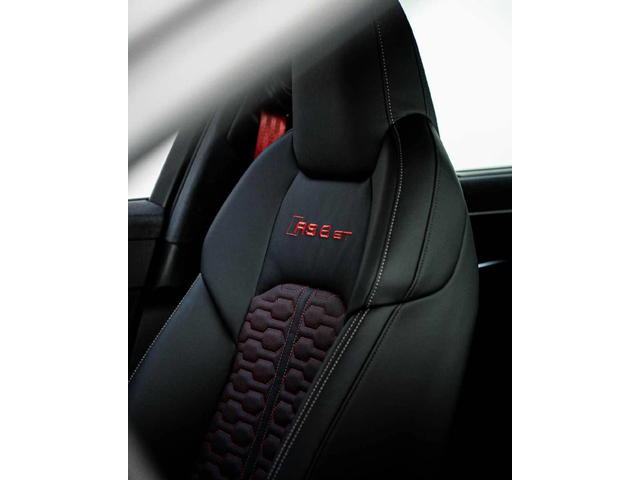 Audi Rs6 GT С РЕГИСТРАЦИЯ & АВТО КРЕДИТ - автомобили, коли, обяви за нови и употребявани 5