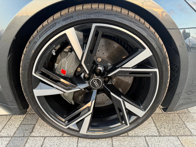 Audi Rs6 4.0TFSI V8 * Carbon* Ceramic* - автомобили, коли, обяви за нови и употребявани 8