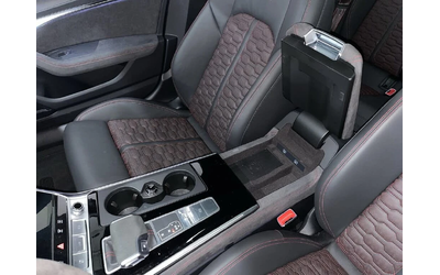 Audi Rs6 4.0Т* Performance* AвтоКредит * (ЦЕНА ДО БГ) - автомобили, коли, обяви за нови и употребявани 13