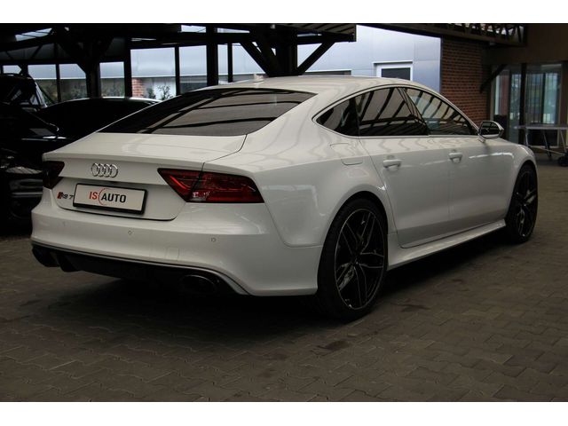Audi Rs7 4.0TFSI/720ps/Exclusiv/Kamera/ - автомобили, коли, обяви за нови и употребявани 3