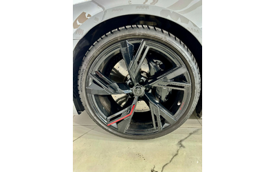 Audi Rs7 Sportback* Quattro* Carbon* 360* Pano - автомобили, коли, обяви за нови и употребявани 11