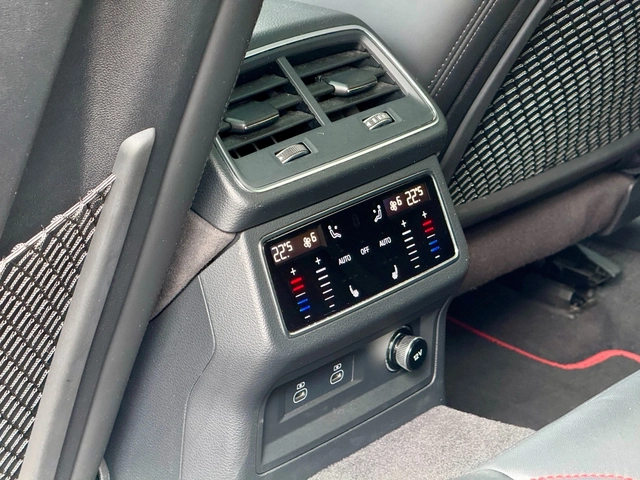 Audi Rs7 4.0 TFSI Bang & Olufsen 360 Ceramic - автомобили, коли, обяви за нови и употребявани 14