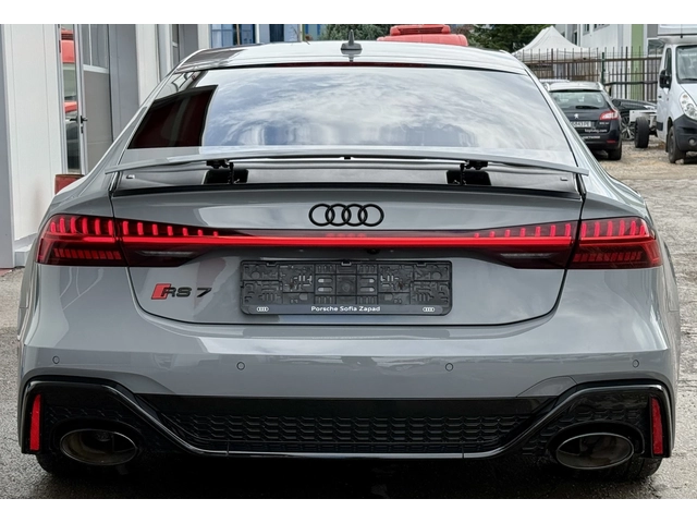 Audi Rs7 4.0 TFSI Bang & Olufsen 360 Ceramic - автомобили, коли, обяви за нови и употребявани 3