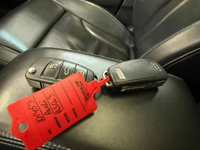 Audi RSQ3 2.5TFSI QUATTRO FULL CARBON BOSE ПАНО ЛИЗИНГ 100% - автомобили, коли, обяви за нови и употребявани 12