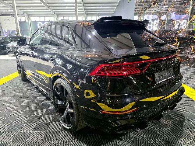 Audi RSQ8 4.0 V8 800HP CARBON CERAMIC ПАНО B&O ЛИЗИНГ 100% - автомобили, коли, обяви за нови и употребявани 6