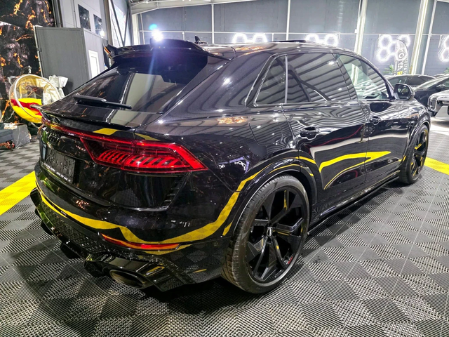 Audi RSQ8 4.0 V8 800HP CARBON CERAMIC ПАНО B&O ЛИЗИНГ 100% - автомобили, коли, обяви за нови и употребявани 8