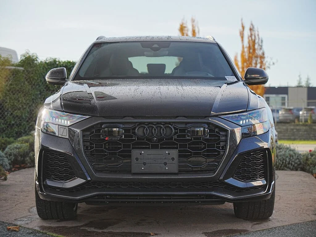 Audi RSQ8 QUATTRO * MASSAGE * HEAD UP * 360 * MATRIX * PANO - автомобили, коли, обяви за нови и употребявани 0