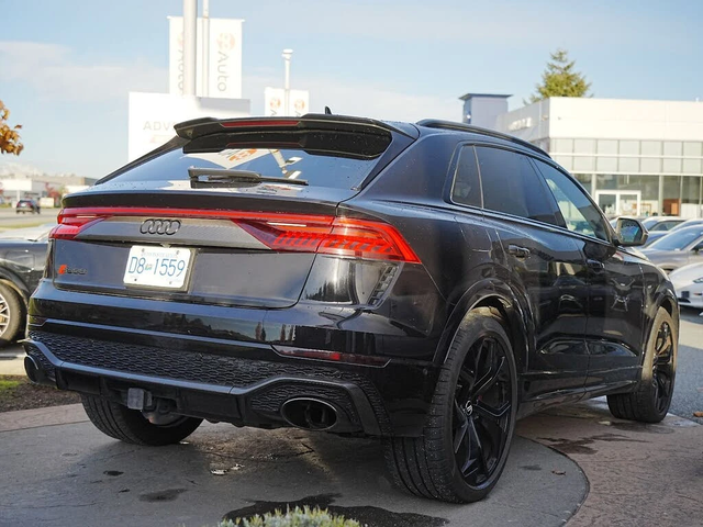 Audi RSQ8 QUATTRO * MASSAGE * HEAD UP * 360 * MATRIX * PANO - автомобили, коли, обяви за нови и употребявани 4