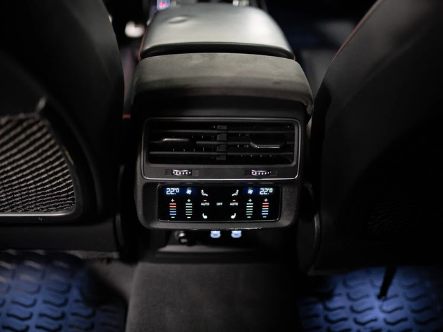 Audi RSQ8 QUATTRO * MASSAGE * DISTRONIC * HEAD UP * MATRIX - автомобили, коли, обяви за нови и употребявани 15