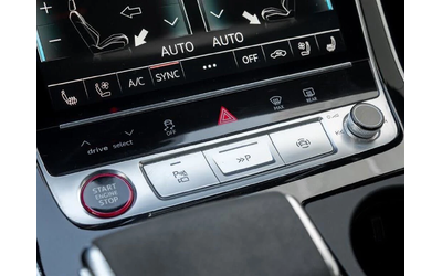 Audi RSQ8 4.0Т* AвтоКредит * (ЦЕНА ДО БГ) - автомобили, коли, обяви за нови и употребявани 13