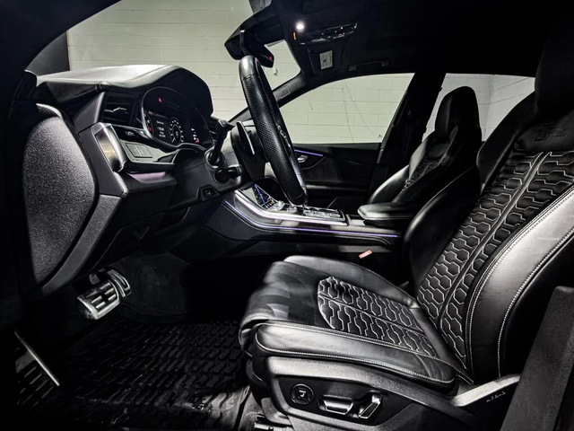 Audi RSQ8 4.0Т* AвтоКредит * (ЦЕНА ДО БГ) - автомобили, коли, обяви за нови и употребявани 6