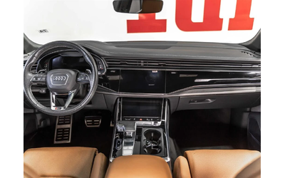 Audi RSQ8 Quattro * CARBON* АвтоКредит (ЦЕНА ДО БГ) - автомобили, коли, обяви за нови и употребявани 8