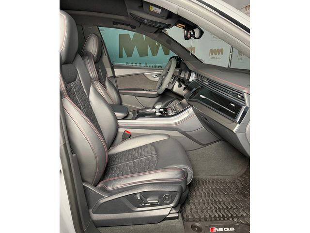 Audi RSQ8 Quattro* B&O* Pano* Matrix* Carbon* Вентилация - автомобили, коли, обяви за нови и употребявани 9