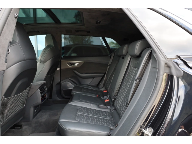 Audi RSQ8 * CARBON* HD MATRIX LIGHTS* B&O* PANO* 360* - автомобили, коли, обяви за нови и употребявани 16