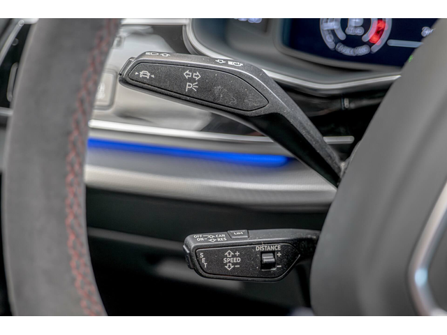 Audi RSQ8 Керамика/Карбон/HuD/Обдухване/Камера 360/Bang&Olufsen/Dist./Lane Ass. - автомобили, коли, обяви за нови и употребявани 13
