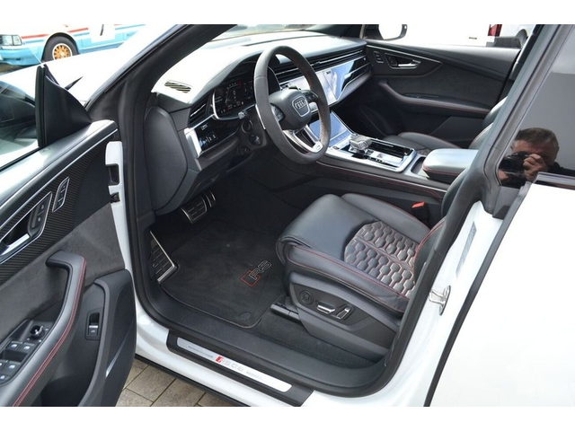 Audi RSQ8 RSQ8 4.0TFSI Quattro - автомобили, коли, обяви за нови и употребявани 3