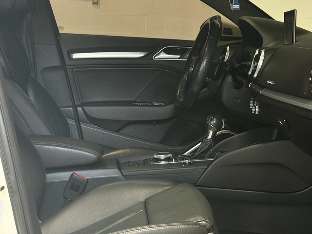 Audi S3 * АвтоКредит * (ЦЕНА ДО БГ) - автомобили, коли, обяви за нови и употребявани 11