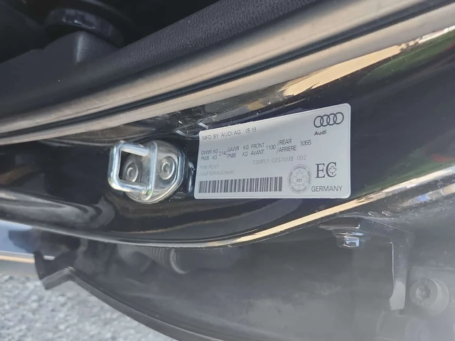 Audi S3 * 2.0 Tfsi Quattro Technik * ШИБИДАХ * ПОДГРЕВ - автомобили, коли, обяви за нови и употребявани 15