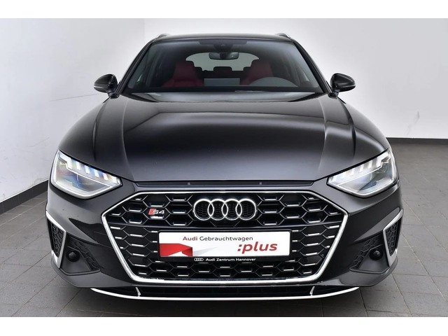 Audi S4 Facelift - автомобили, коли, обяви за нови и употребявани 1