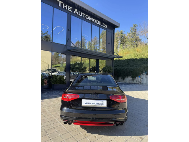 Audi S4 QUATTRO - автомобили, коли, обяви за нови и употребявани 4