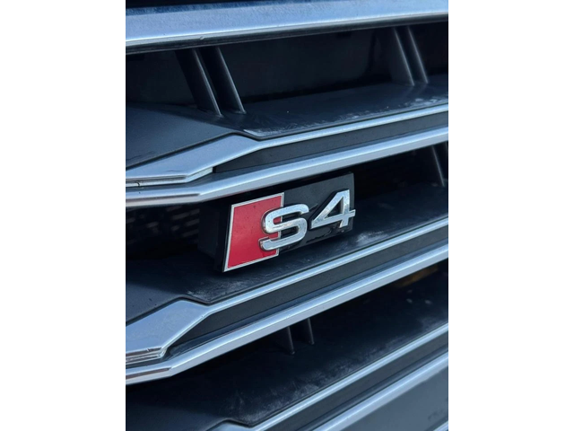 Audi S4 - автомобили, коли, обяви за нови и употребявани 12