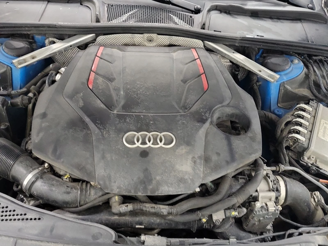 Audi S4 RECARO Син Шев * Quattro* АвтоКредит* (ЦЕНА ДО БГ) - автомобили, коли, обяви за нови и употребявани 15