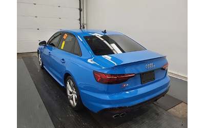 audi-s4 - 4