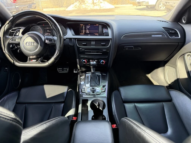 Audi S4 3.0Т* Premium* AвтоКредит * (ЦЕНА ДО БГ) - автомобили, коли, обяви за нови и употребявани 12