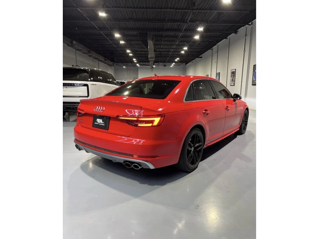 Audi S4 TECHNIK * B&O * MASSAGE * 360 * AMBIENT * CARFAX * - автомобили, коли, обяви за нови и употребявани 2