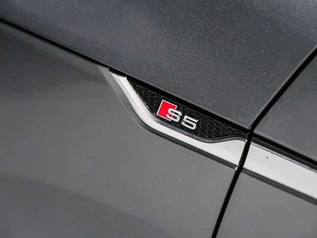 Audi S5 PROGRESSIV / CARFAX - автомобили, коли, обяви за нови и употребявани 5