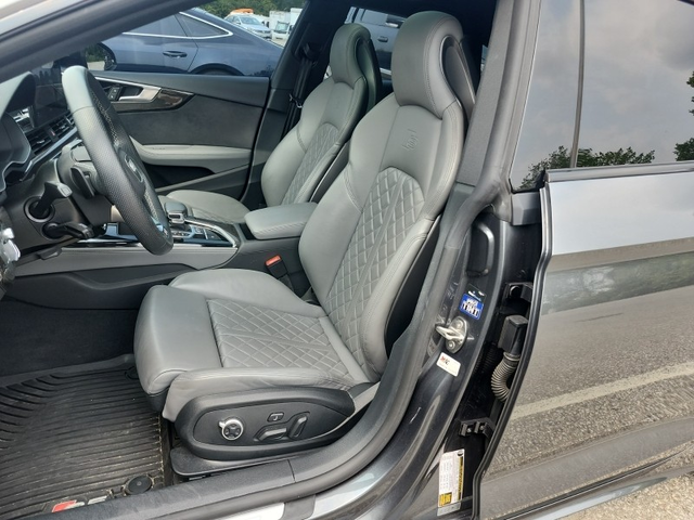 Audi S5 SPORTBACK 3L 6cyl AWD - автомобили, коли, обяви за нови и употребявани 3
