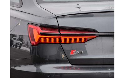 audi-s6 - 5