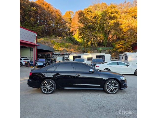 Audi S6 DISTRONIC* BANG & OLUFSEN* HEAD-UP* 360 CAM* - автомобили, коли, обяви за нови и употребявани 3