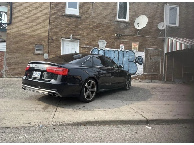 Audi S6 4.0T * ОБДУХВАНЕ * B&O * CARFAX * - автомобили, коли, обяви за нови и употребявани 1