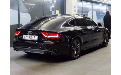 audi-s7 - 3