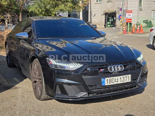 Audi S7 2021* MATRIX* HEAD-UP* BANG&OLUFSEN* DISTRONIK* КР - автомобили, коли, обяви за нови и употребявани 1