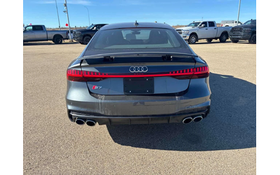 audi-s7 - 4