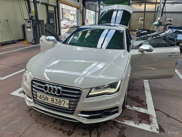 Audi S7 4.0 TFSI* QUATTRO SPORT* PANO* КОЖА* ПОДГРЕВ* - автомобили, коли, обяви за нови и употребявани 11