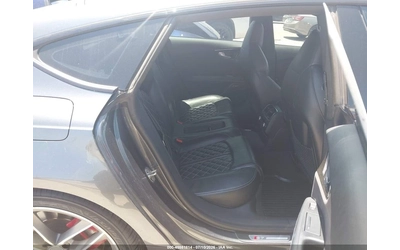 Audi S7 4.0T Premium Plus - автомобили, коли, обяви за нови и употребявани 7