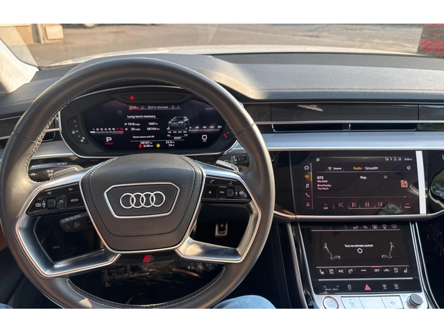 Audi S8 MATRIX* B&O* DIGITAL* МАСАЖ* BLACK OPTIC* ОБДУХ* 3 - автомобили, коли, обяви за нови и употребявани 4