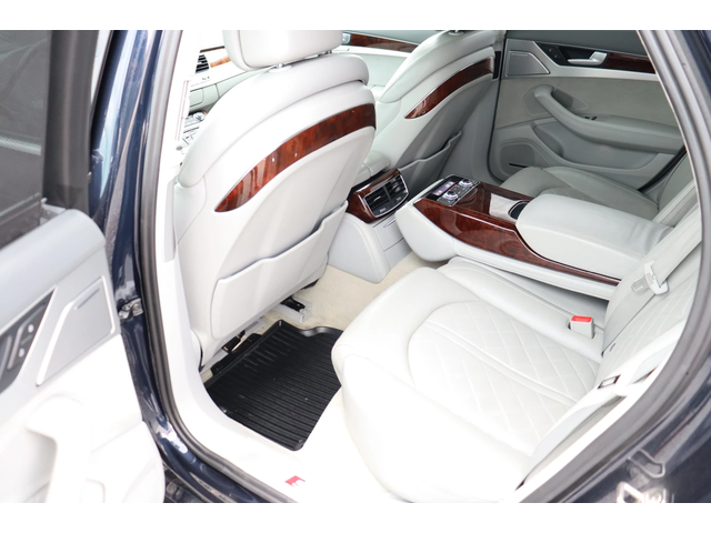Audi S8 TOP!!! - автомобили, коли, обяви за нови и употребявани 10