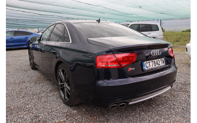 audi-s8 - 5