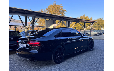 audi-s8 - 3
