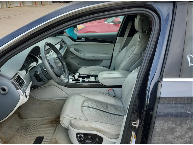 Audi S8 PLUS - автомобили, коли, обяви за нови и употребявани 4