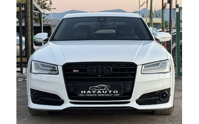 audi-s8 - 1